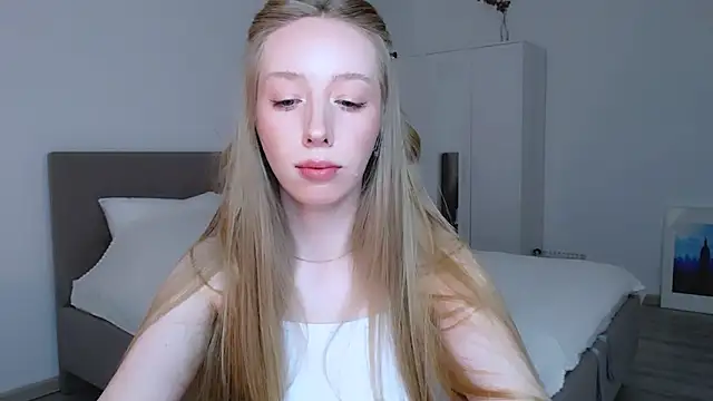 Luna insniity online show from January 12, 2025, 9:08 pm