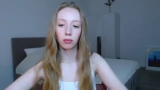 Luna insniity online show from February 13, 2025, 10:54 pm