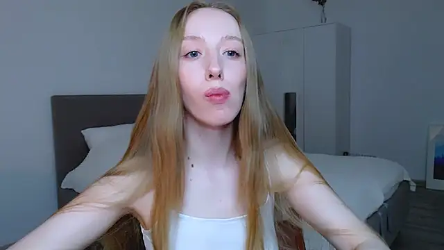 Luna insniity online show from March 9, 2025, 11:56 pm