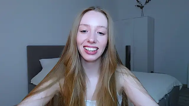 Luna insniity online show from March 12, 2025, 11:33 pm