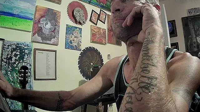 druetrue online show from September 15, 2025, 11:16 pm