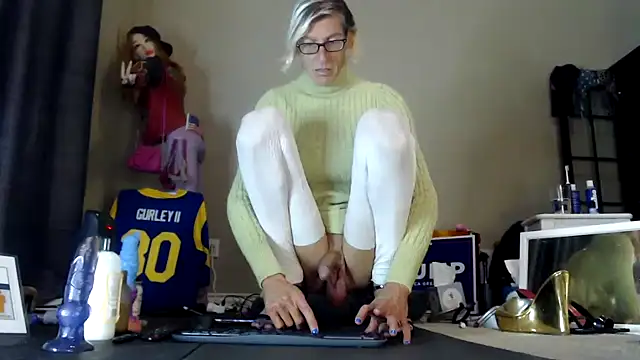 Taylorsexbot online show from December 13, 2024, 1:37 am