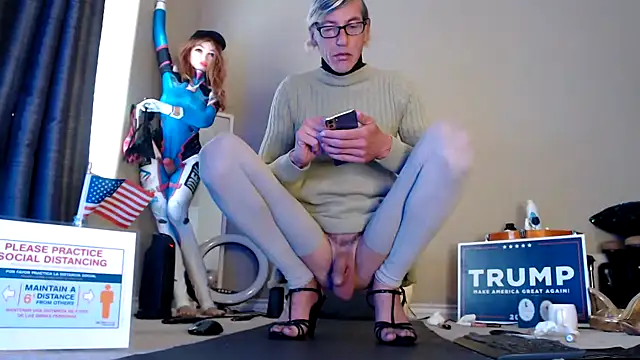 Taylorsexbot online show from February 13, 2025, 10:00 pm