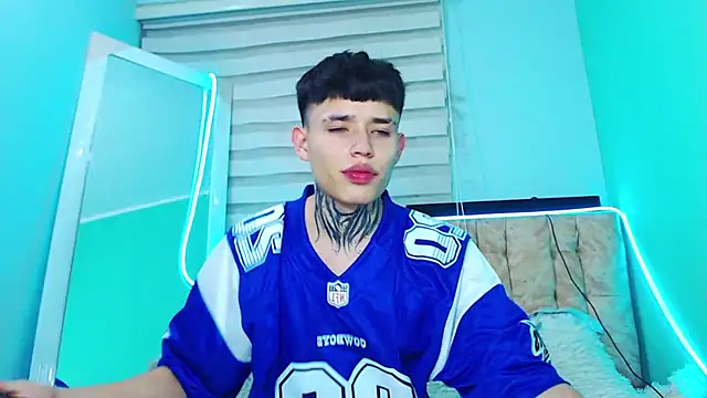  justinmoon2 online show from February 27, 2025, 3:04 am