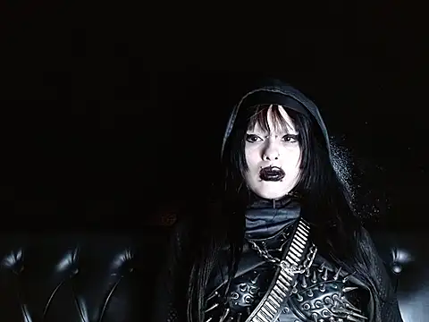 XXIOUX online show from December 3, 2025, 2:08 am