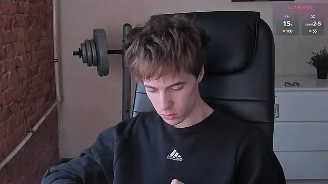 Snapshot of _tokyo_ghoul chatting on February 14, 2025, 1:18 pm tokyo ghoul online show from February 14, 2025, 1:18 pm