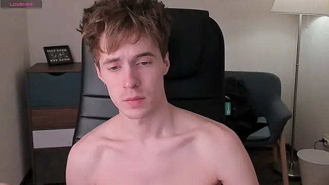 Snapshot of _tokyo_ghoul chatting on March 21, 2025, 3:13 pm tokyo ghoul online show from March 21, 2025, 3:13 pm