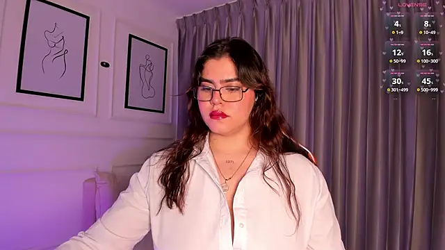 veronica185 online show from November 16, 2025, 3:23 am