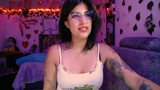 azahar  ziiz online show from February 11, 2025, 11:10 am