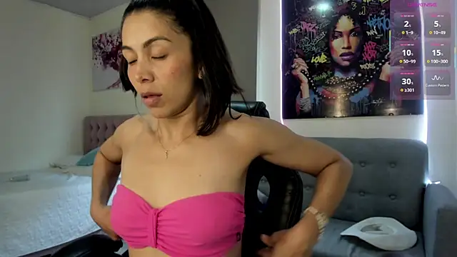 andykiuty online show from March 9, 2026, 8:02 pm