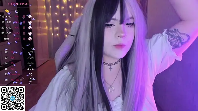 Snapshot of SelenaCute chatting on March 6, 2026, 5:59 am SelenaCute online show from March 6, 2026, 5:59 am