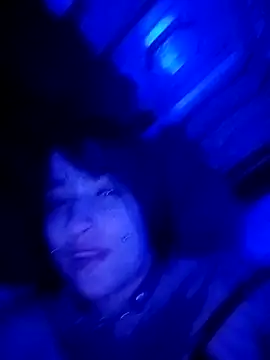 sarah benjjaminn online show from April 21, 2026, 9:37 am
