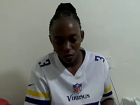 lizbela1 online show from October 17, 2025, 10:45 pm