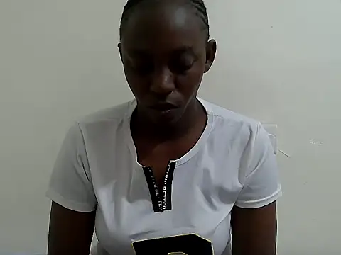 lizbela1 online show from December 2, 2025, 5:13 am