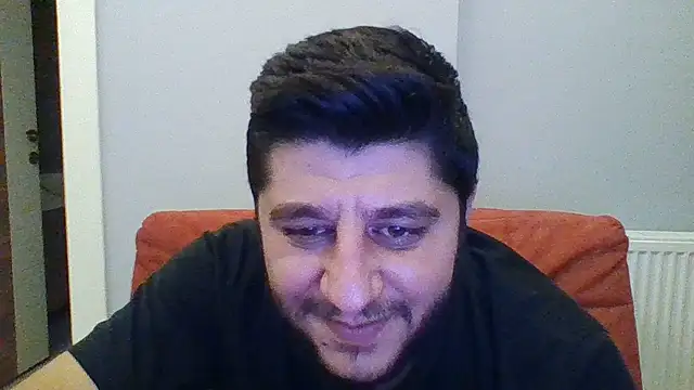 Snapshot of erkekkkadam chatting on June 18, 2026, 8:13 pm erkekkkadam online show from June 18, 2026, 8:13 pm