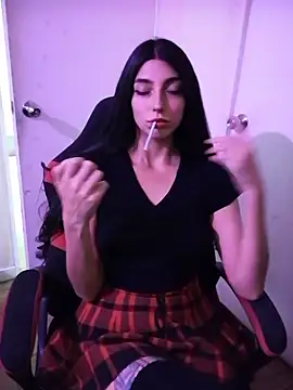 Felicia smok3 online show from December 15, 2024, 4:15 pm