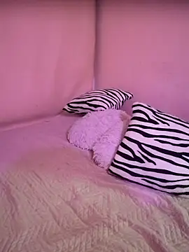 Felicia smok3 online show from December 27, 2024, 1:00 am