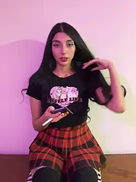 Felicia smok3 online show from March 6, 2025, 4:52 am