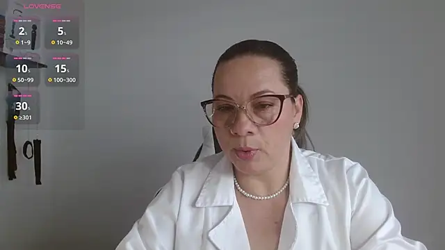 Snapshot of Sex-Psychology chatting on January 10, 2025, 8:48 pm Sex-Psychology online show from January 10, 2025, 8:48 pm