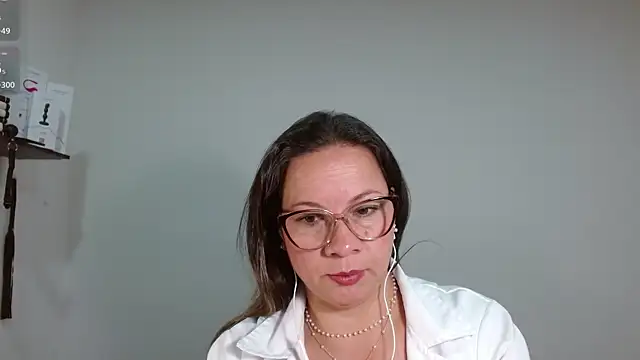 Snapshot of Sex-Psychology chatting on January 24, 2025, 11:45 pm Sex-Psychology online show from January 24, 2025, 11:45 pm