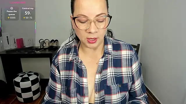 Snapshot of Sex-Psychology chatting on December 4, 2025, 11:35 pm Sex-Psychology online show from December 4, 2025, 11:35 pm