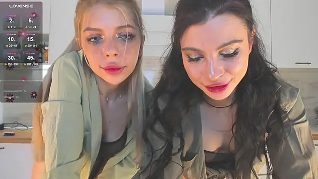 Ashley-Urban online show from December 28, 2024, 11:05 pm