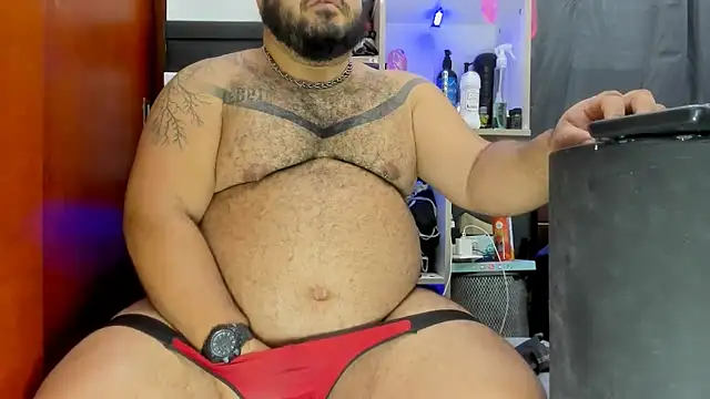 Latino bigcock online show from February 11, 2025, 11:33 pm