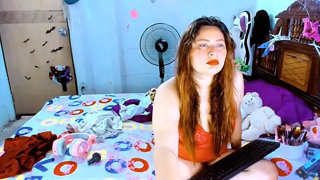 SofiaOlivares online show from April 22, 2026, 3:02 pm