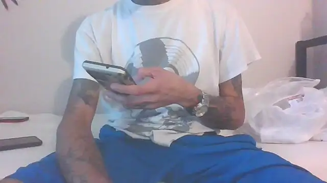 RoosterWabbit online show from September 19, 2025, 5:46 pm