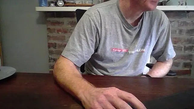 jiggy77777 online show from December 9, 2024, 12:34 am