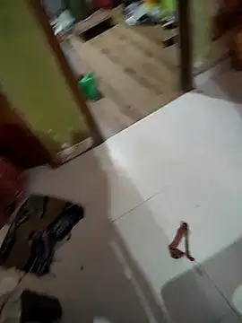 COUPLLE VILLAGE online show from January 16, 2025, 11:04 am