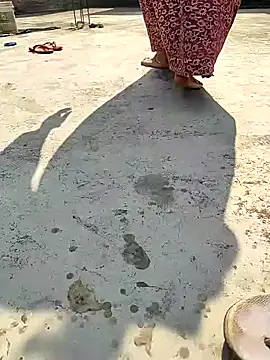 COUPLLE VILLAGE online show from January 25, 2025, 6:23 am