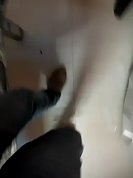 COUPLLE VILLAGE online show from January 27, 2025, 3:47 am