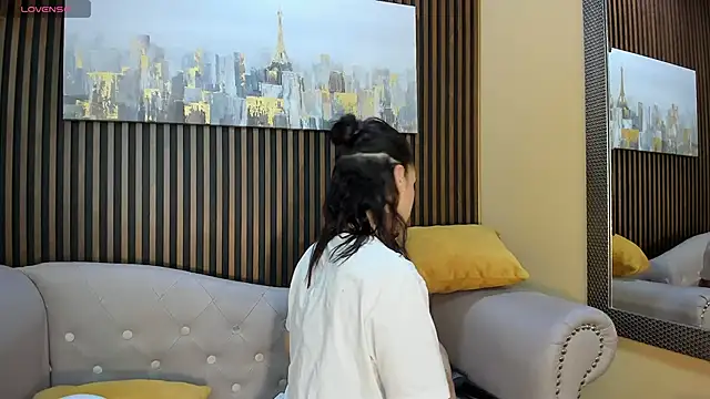 emily roberts1 online show from September 26, 2025, 11:20 pm