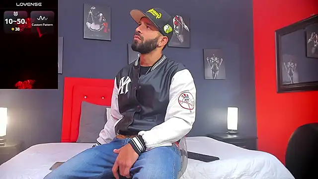 Thiagogomez online show from December 19, 2024, 12:23 pm