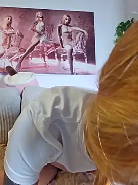 LessiaMia online show from April 16, 2026, 1:45 pm