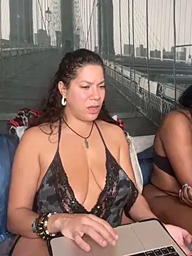 Bigbuttbrooklynn online show from February 23, 2025, 6:39 am