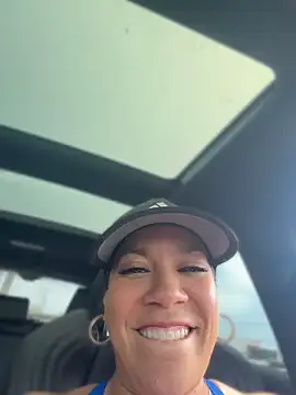 Snapshot of Bigbuttbrooklynn chatting on June 10, 2026, 5:23 pm Bigbuttbrooklynn online show from June 10, 2026, 5:23 pm