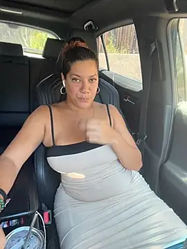 Snapshot of Bigbuttbrooklynn chatting on June 21, 2026, 7:05 pm Bigbuttbrooklynn online show from June 21, 2026, 7:05 pm