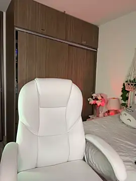 andre queen09 online show from April 18, 2026, 10:19 am