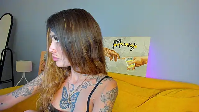 Patricia Cox online show from April 20, 2026, 9:38 pm