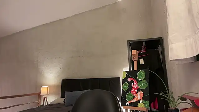 Snapshot of _liatris_ chatting on February 8, 2025, 2:27 pm liatris online show from February 8, 2025, 2:27 pm