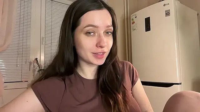 Snapshot of _liatris_ chatting on December 14, 2025, 7:40 pm liatris online show from December 14, 2025, 7:40 pm