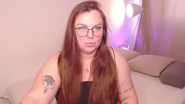 ameliaminkx online show from March 20, 2025, 10:43 am