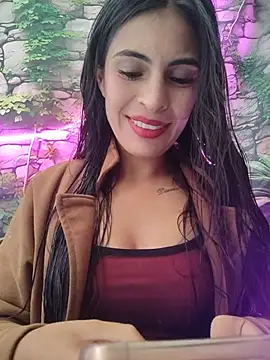 Snapshot of Astrid-- chatting on June 18, 2026, 3:16 pm Astrid-- online show from June 18, 2026, 3:16 pm