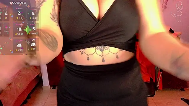 ValentinaMiller  online show from March 21, 2025, 7:46 pm