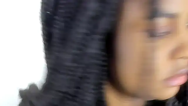 alison-ker3 online show from November 20, 2025, 3:12 pm