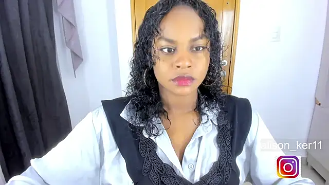 alison-ker3 online show from April 12, 2026, 9:03 am