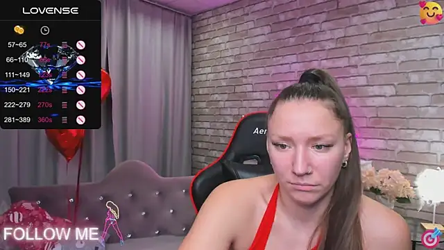 SarahCoksss online show from February 11, 2025, 3:29 am