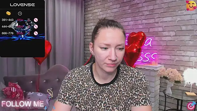 SarahCoksss online show from February 13, 2025, 11:58 pm